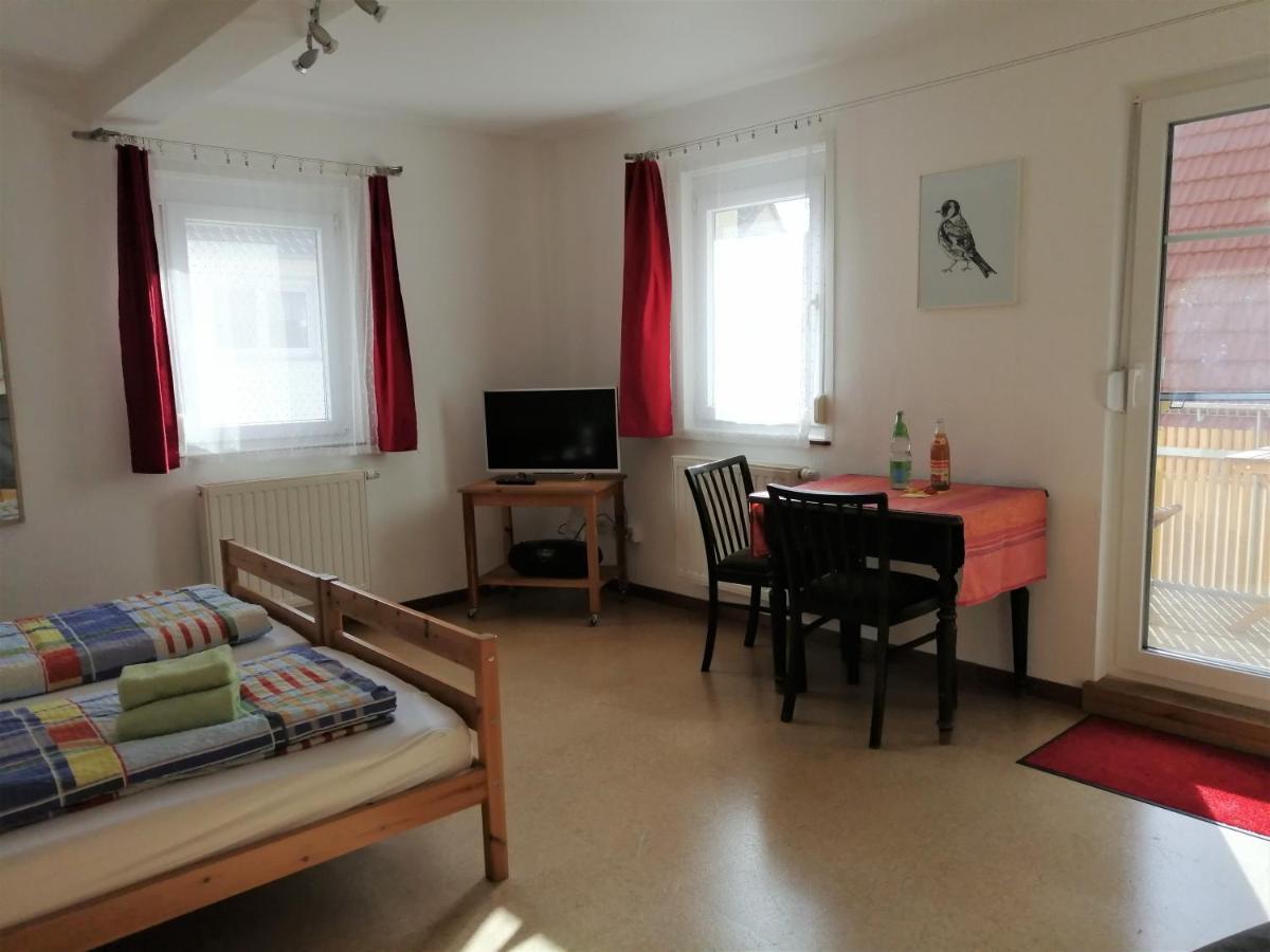 Apartment & Zimmer Familie Trescher Tübingen Eksteriør bilde