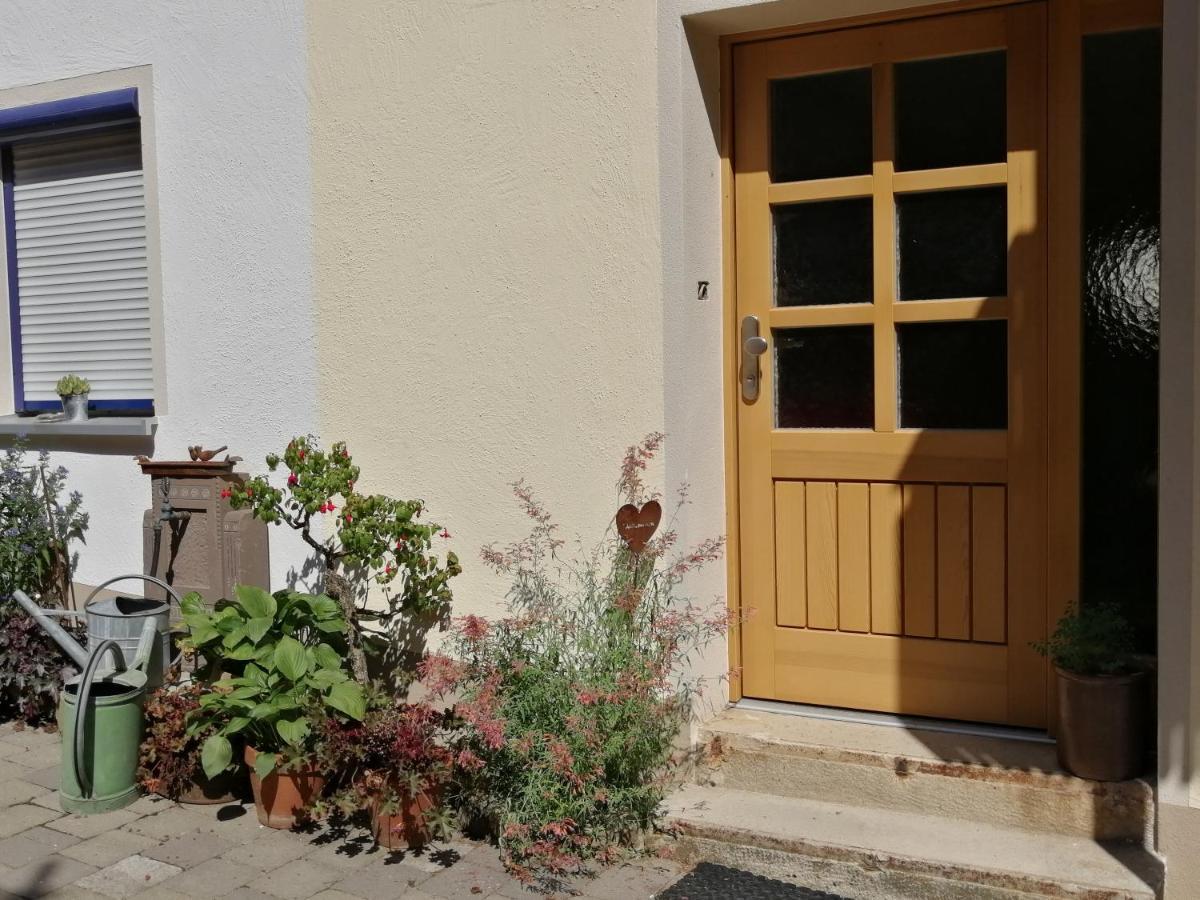 Apartment & Zimmer Familie Trescher Tübingen Eksteriør bilde